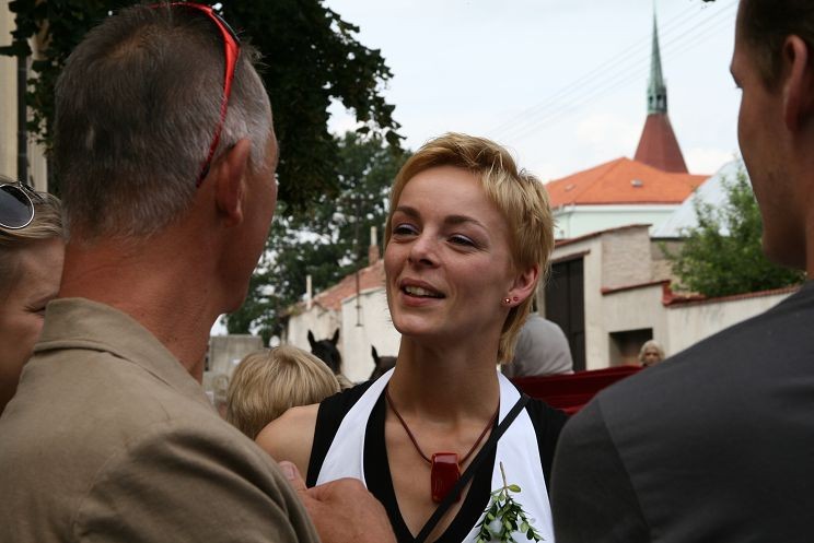 img00017.jpg