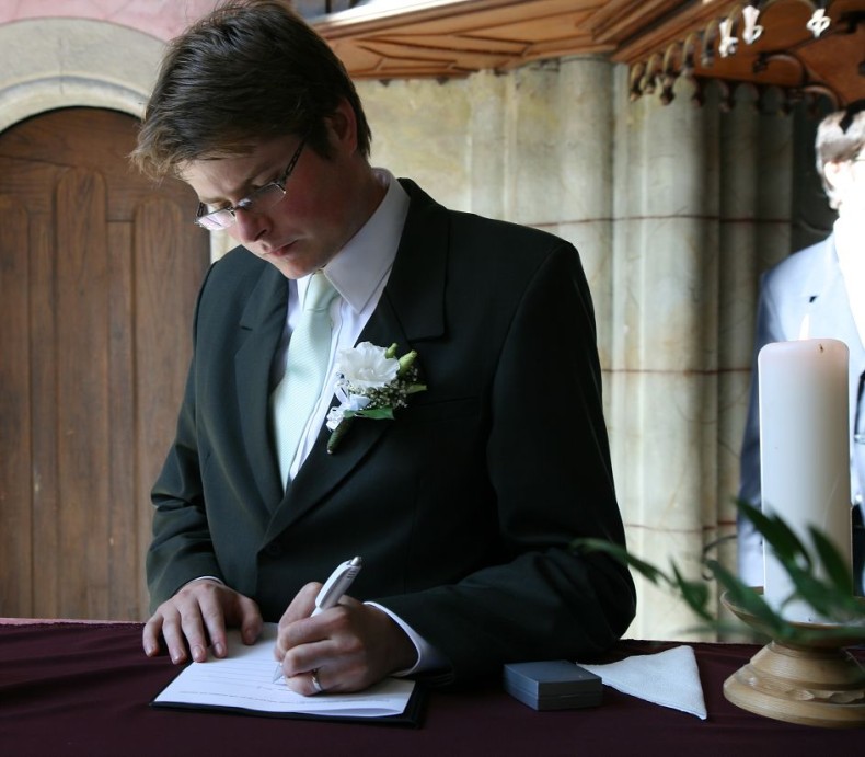 img00030.jpg