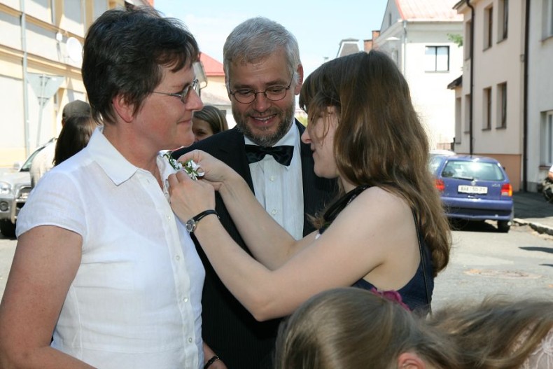 img00002.jpg