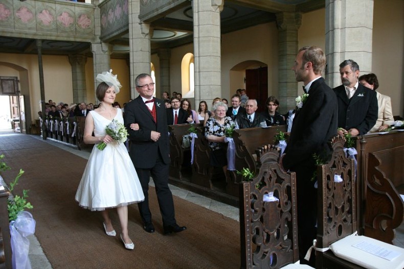 img00008.jpg