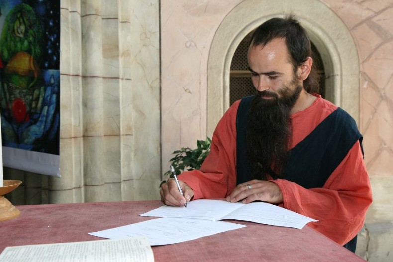 img00027.jpg